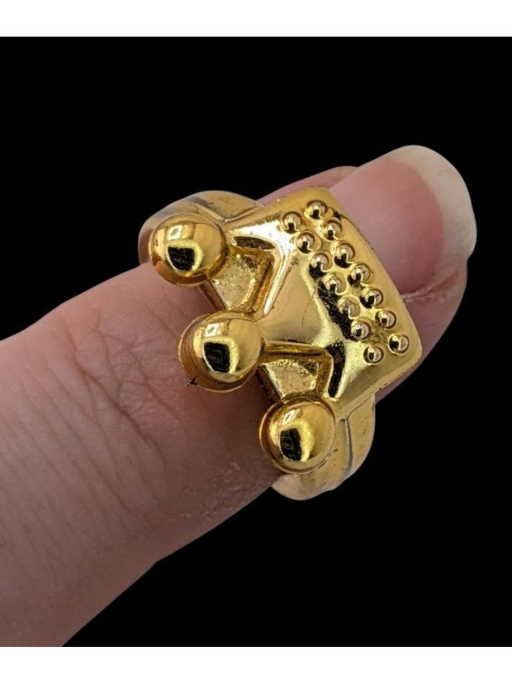Gold Crown Kids Ring Plastic Costume Ring Princess Prince Dress Up Toy Jewelry